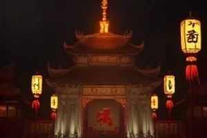 《胶片年代》封面，放映机与胶片盘